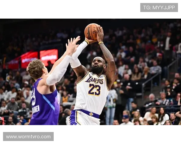 詹姆斯高效发挥助湖人取胜 18分7板7助 詹姆斯高效发挥助湖人取胜 18分7板7助