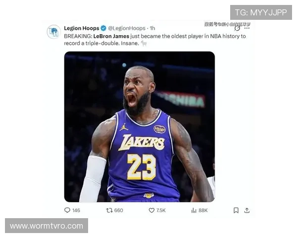 詹姆斯41岁再创纪录 成为最年长三双球员 詹姆斯41岁再创纪录 成为最年长三双球员